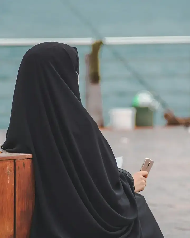 جلباب أسود طويل — صورة 2