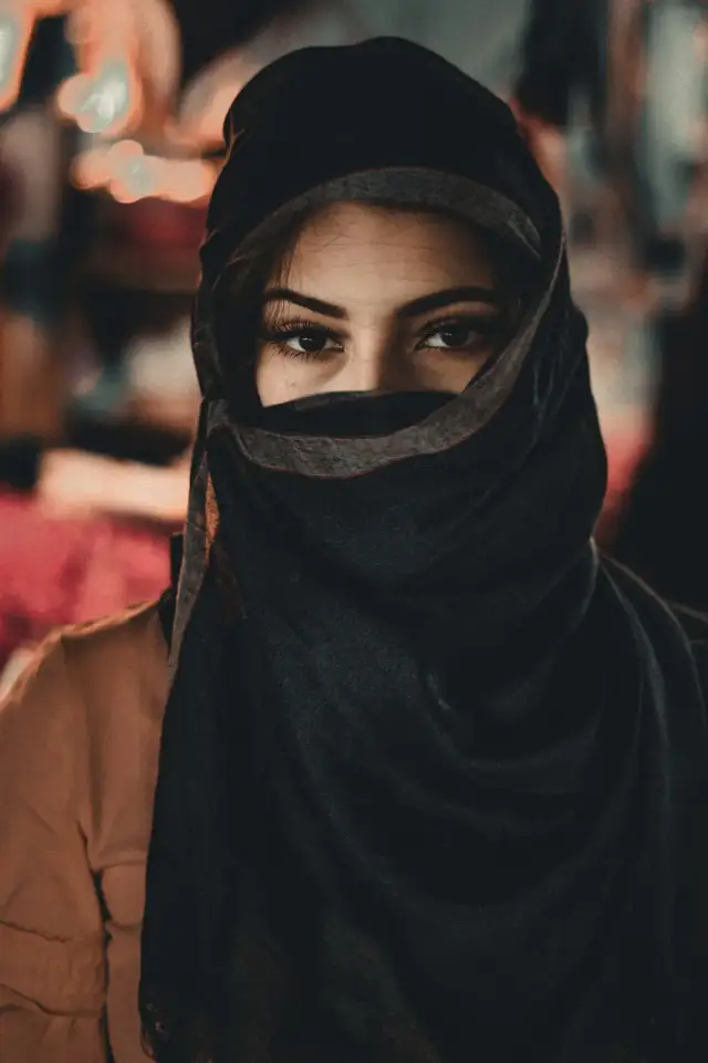 نقاب بطرحة شيفون