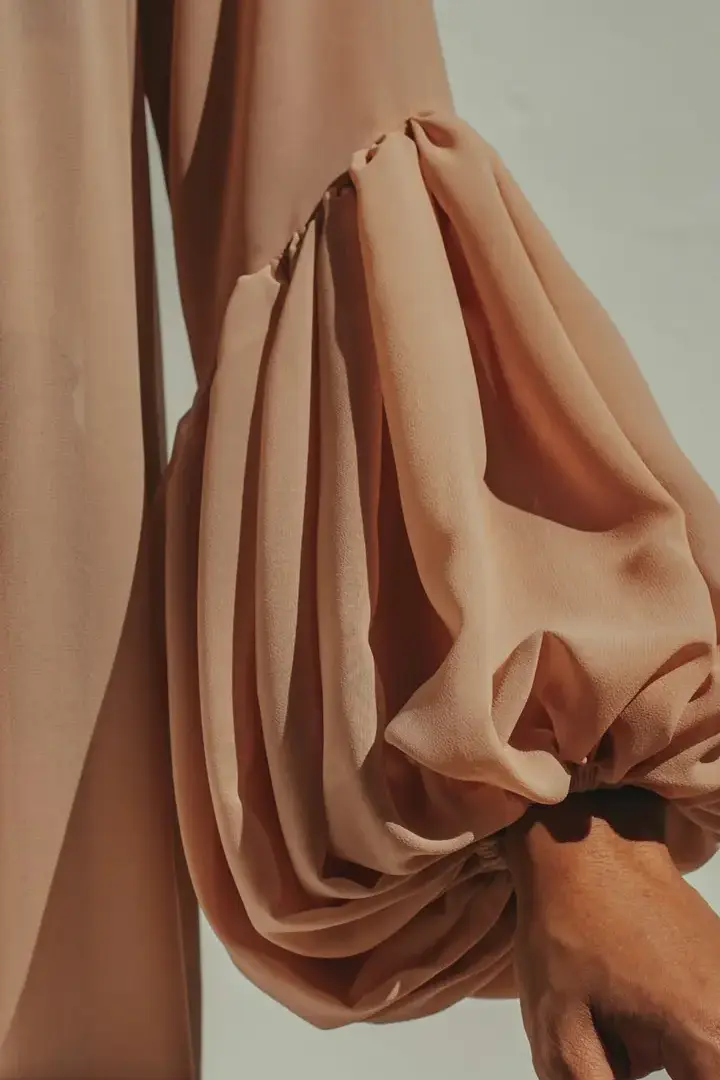 زنود ساتان منفوخة — صورة 2